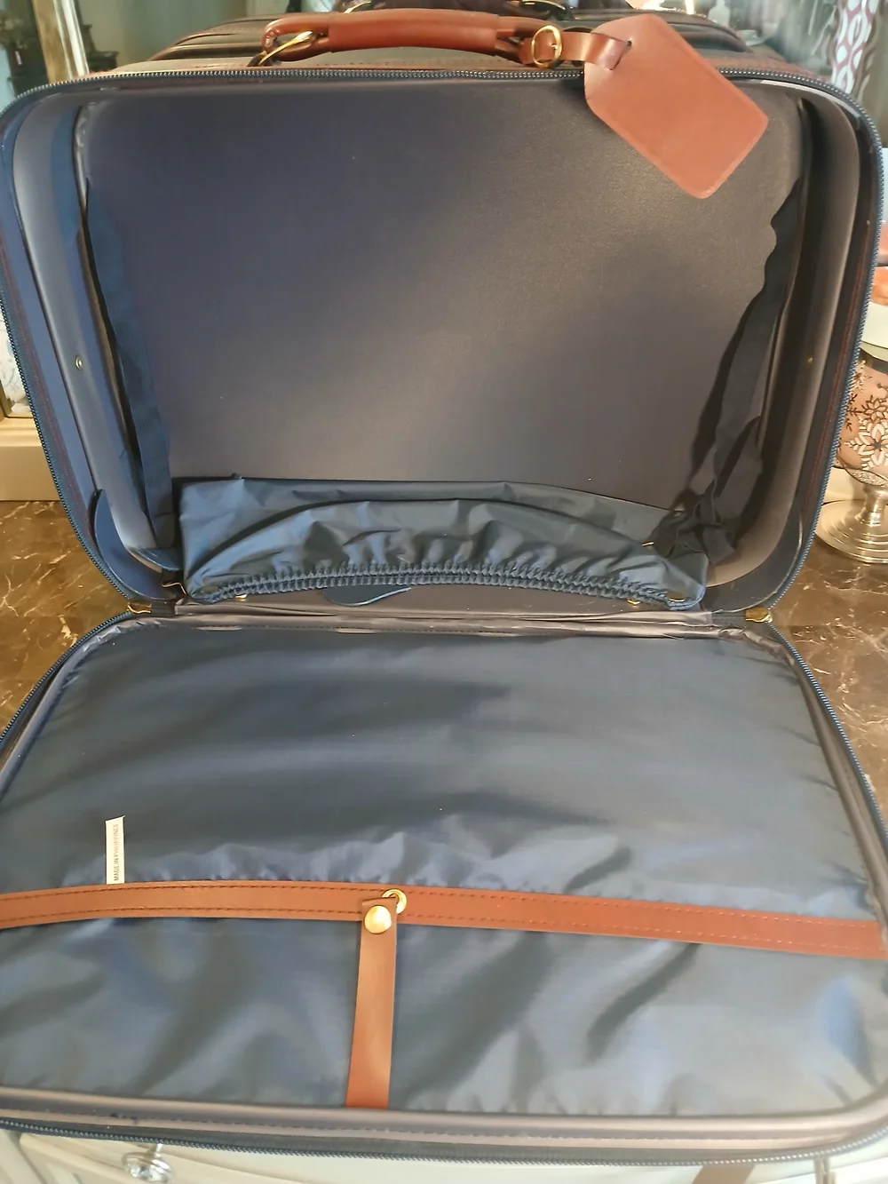 Giordano Men’s Navy and Brown Professional Two-Tone Travel Bag